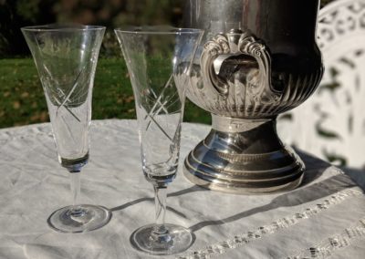 12 French Glass Champagne Flutes